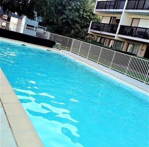 Refait A Neuf Avec Piscine Sur 滨海图维列